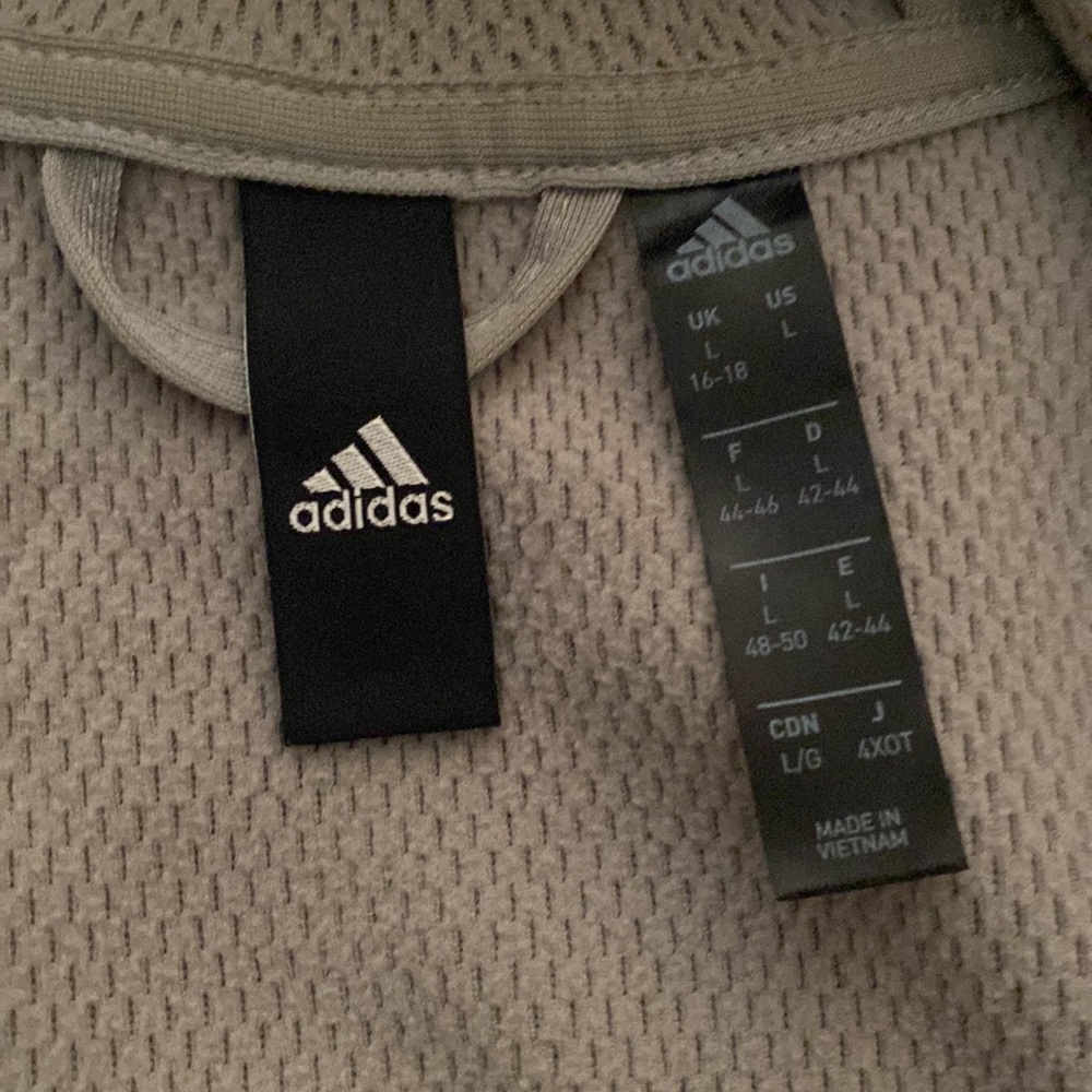 Adidas jacket - Picture 2 of 3